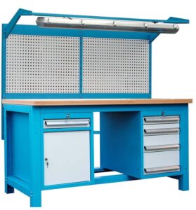 nehéz munkapad perforált lemezfallal, világítással